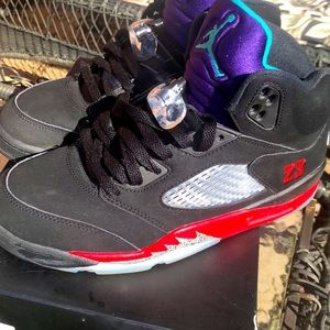 Jordan 5s matalic